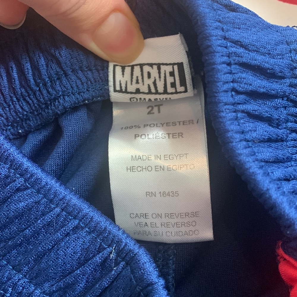 Captain America boys play outfit - Picture 3 of 3